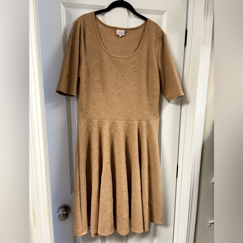 LuLaRoe Nicole Dress